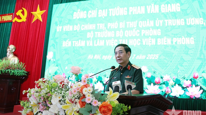 Đại tướng Phan Văn Giang thăm, làm việc tại Học viện Biên phòng