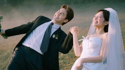 Đình Tú - Ngọc Huyền tung loạt ảnh cưới đẹp như mơ, tiết lộ ngày kết hôn