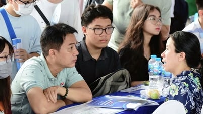 Đi Ngày hội lựa chọn nguyện vọng xét tuyển để được 'gỡ rối'