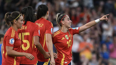 Tây Ban Nha toàn thắng, đồng hương Ronaldo chia tay sớm Euro nữ