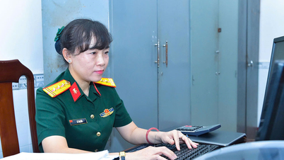Nữ quân nhân giỏi việc nước, đảm việc nhà