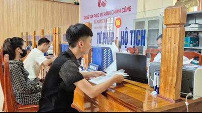 Tiếp nhận, giải quyết thủ tục hành chính cho người dân: Đổi thay từ nhận thức đến hành động