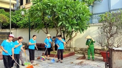 Gần 1.200 phụ nữ phường Yên Hòa tham gia tổng vệ sinh môi trường