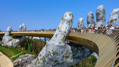 Du lịch Đà Nẵng 3 ngày 2 Đêm: Chứng kiến "rồng thần" thắp sáng sông Hàn, sống ảo giữa mỏm đá nghệ thuật triệu năm