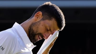 Djokovic thua dễ Sinner: Hoàng hôn của Nole