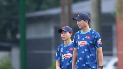 U23 Việt Nam: Khi HLV Kim Sang Sik chơi 'tất tay'