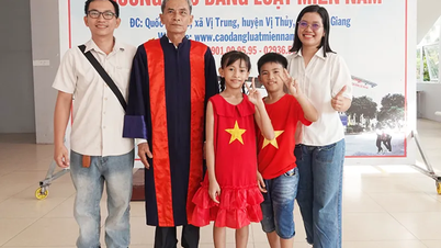 Học để làm gương