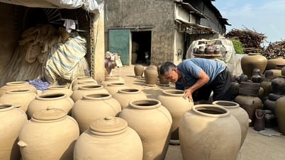 Đặc sắc gốm Gia Thuỷ