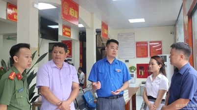 Kiểm tra công tác thanh niên tham gia hỗ trợ vận hành mô hình chính quyền hai cấp