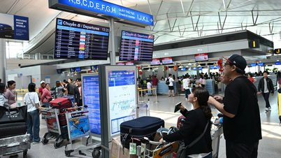 Khách đi tour Úc phẫn nộ vì delay chuyến bay kéo dài của Jetstar