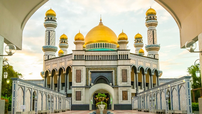 Brunei Travel - Explore the mosques in Brunei Darussalam