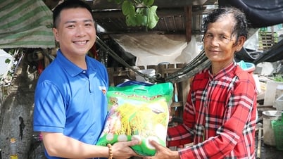 Nghĩa cử đẹp của anh Huỳnh Văn Đẳng