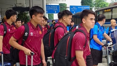 Tuyển U23 Việt Nam đã đến Indonesia