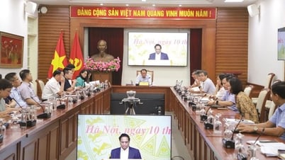 Bộ VHTTDL tập trung ưu tiên nguồn lực, phấn đấu hoàn thành nhiệm vụ trọng tâm 6 tháng cuối năm 2025 về phát triển khoa học, công nghệ, đổi mới sáng tạo và chuyển đổi số quốc gia