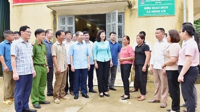 Phó Chủ tịch HĐND tỉnh Phạm Thị Minh Xuân tiếp xúc cử tri xã Hùng Lợi