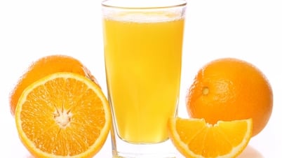 Nước cam tốt cho sức khỏe, nhưng cần lưu ý khi uống