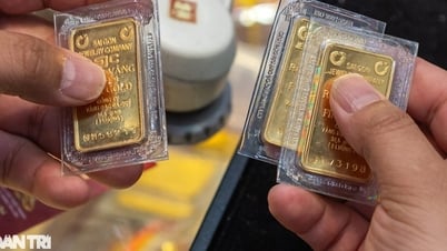 Giá vàng ngày 15/7: Vàng miếng SJC đạt 121,5 triệu đồng/lượng