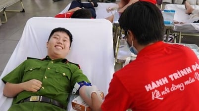 Công an tỉnh Tây Ninh tham gia hiến máu tình nguyện