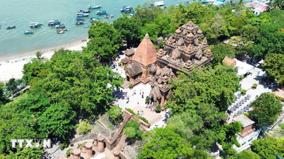 Khám phá vẻ đẹp di sản tháp Chăm ở Khánh Hòa