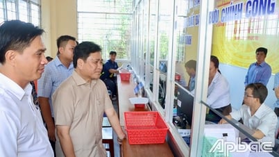 Không để chậm trễ trong giải quyết thủ tục hành chính cho người dân