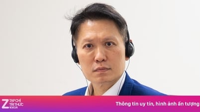 CEO Binance bất ngờ tới Việt Nam