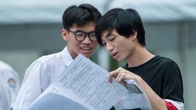 Phổ điểm môn tiếng Anh thi tốt nghiệp THPT 2025: Điểm trung bình ngang năm trước