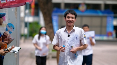 Phổ điểm các môn thi tốt nghiệp THPT năm 2025 theo chương trình phổ thông 2018