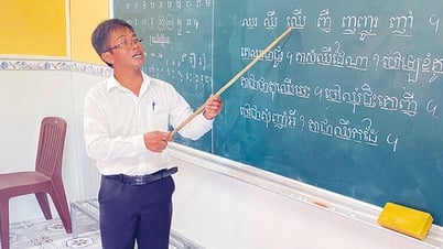 Lớp học chữ dưới mái chùa