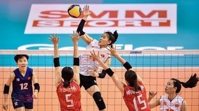 Bóng chuyền nữ Việt Nam thắng áp đảo U21 Bauru, giành vé đi tiếp