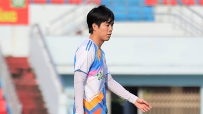 Cong Phuong hat einen weiteren Teamkollegen: Er trug früher das HAGL-Trikot und half U23 Vietnam, die Meisterschaft zu gewinnen