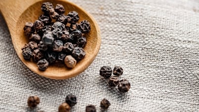 Giá tiêu hôm nay 15/7: Giá tiêu đồng loạt giảm 1.000 đồng/kg