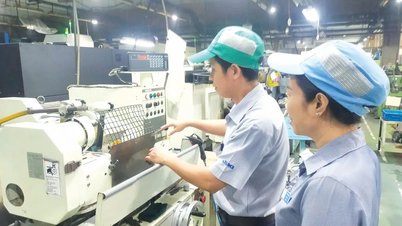Tăng lương tối thiểu vùng 7,2% từ năm 2026: Hài hòa lợi ích doanh nghiệp và người lao động