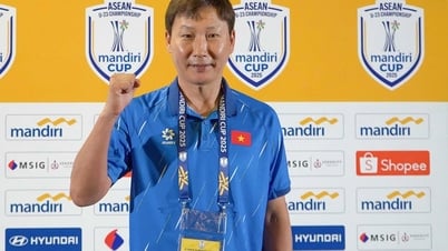 HLV Kim Sang-sik đặt mục tiêu cùng U23 Việt Nam vô địch giải Đông Nam Á