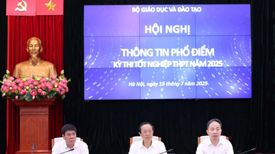 Phổ điểm thi tốt nghiệp THPT năm 2025 được đánh tích cực