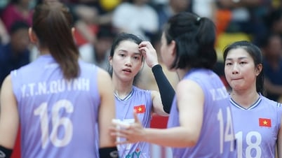 Tuyển bóng chuyền nữ Việt Nam thua U21 Trung Quốc 0-3