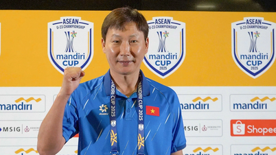 HLV Kim Sang Sik đặt mục tiêu U23 Việt Nam vô địch Đông Nam Á