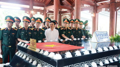 Trung tướng Phạm Trường Sơn tri ân, tưởng niệm Anh hùng liệt sĩ tại Nghệ An