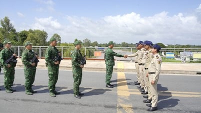 Tình hữu nghị ở đôi bờ sông Hậu