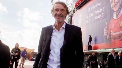 Man United gây phẫn nộ vì hành vi 'rao bán trẻ vị thành niên'