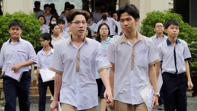 Tuyển sinh lớp 10 năm tới ở TP.HCM: Một số nơi xét tuyển, còn lại thi văn, toán, ngoại ngữ