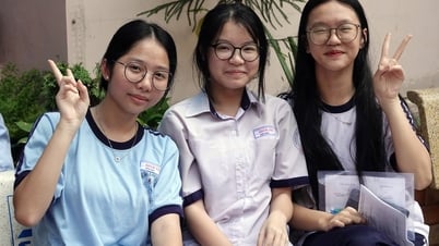 Tuyển sinh lớp 10 tại TP.HCM năm 2026 sau sáp nhập: Vừa thi tuyển vừa xét tuyển