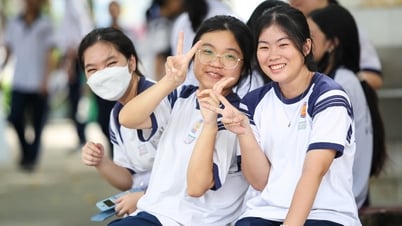Top 300 thí sinh cao điểm nhất tổ hợp B00 thi tốt nghiệp THPT 2025