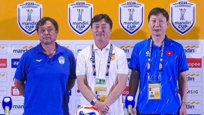 오늘 U.23 라오스와 캄보디아가 맞붙는다. 김 감독은 상대팀을 면밀히 분석할 시간을 4일로 잡았다.