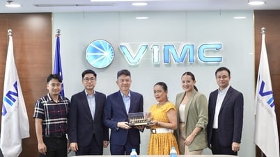 VIMC đón tiếp Đại sứ và Tham tán Thương mại Panama đến thăm và làm việc
