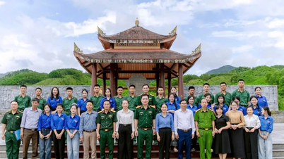 Trung đoàn 19 ra quân làm công tác dân vận tại xã Ba Lòng