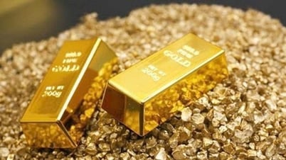 Giá vàng hôm nay (16-7): Mỗi lượng vàng "bốc hơi"...