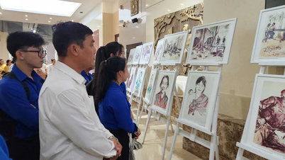 Trưng bày 78 bức ký họa gợi nhớ về ký ức chiến trường Khu V