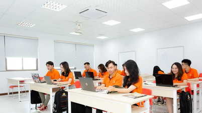 มหาวิทยาลัย FPT ทุ่มงบกว่า 1 แสนล้านดอง มอบทุนการศึกษาให้ผู้ผ่านการคัดเลือก