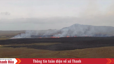 Núi lửa ở gần thủ đô của Iceland phun trào trở lại