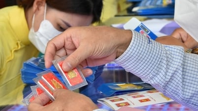Giá vàng hôm nay, 16-7: Bị bán tháo trên thị trường thế giới